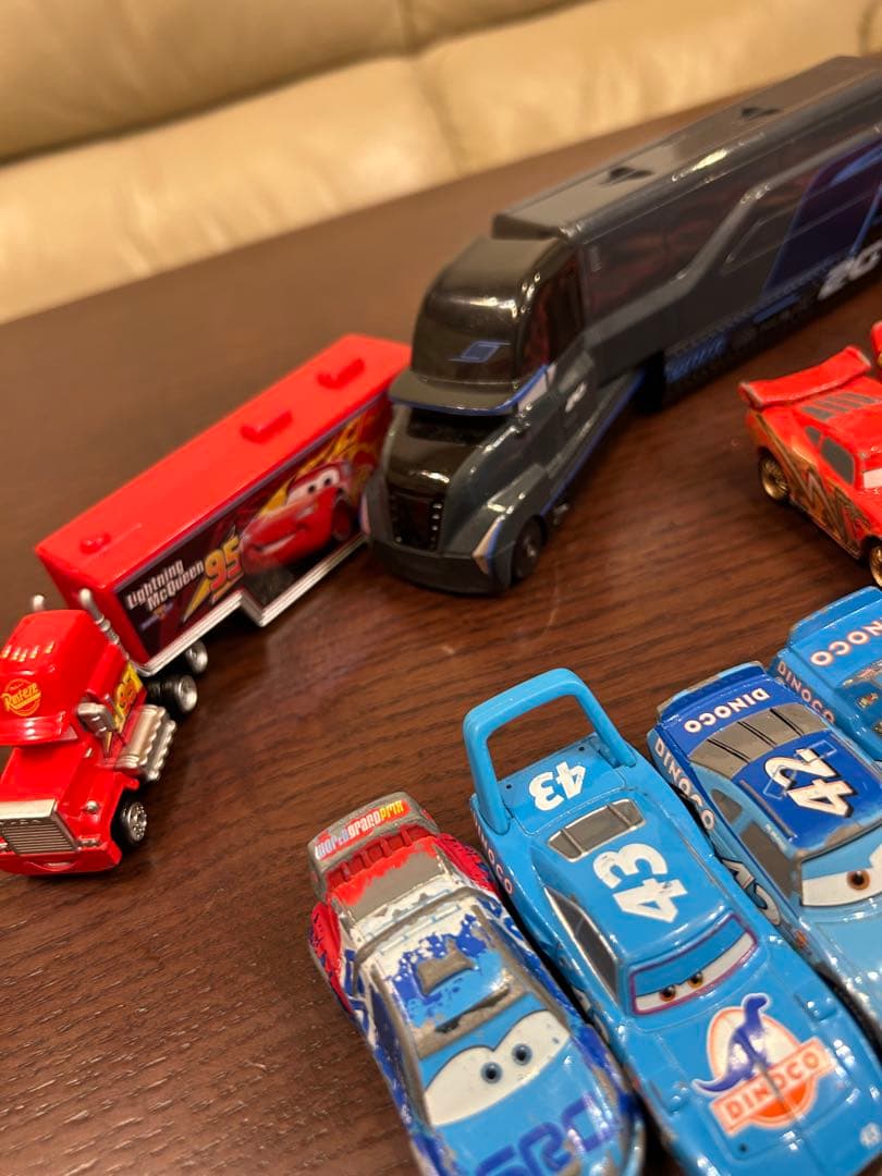 最終値下げ❤︎カーズまとめ売り82台　ブック付き