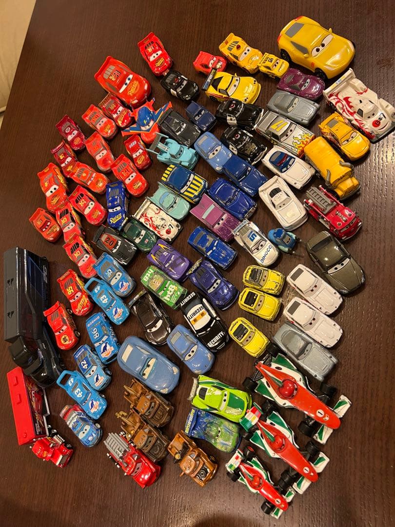 最終値下げ❤︎カーズまとめ売り82台　ブック付き