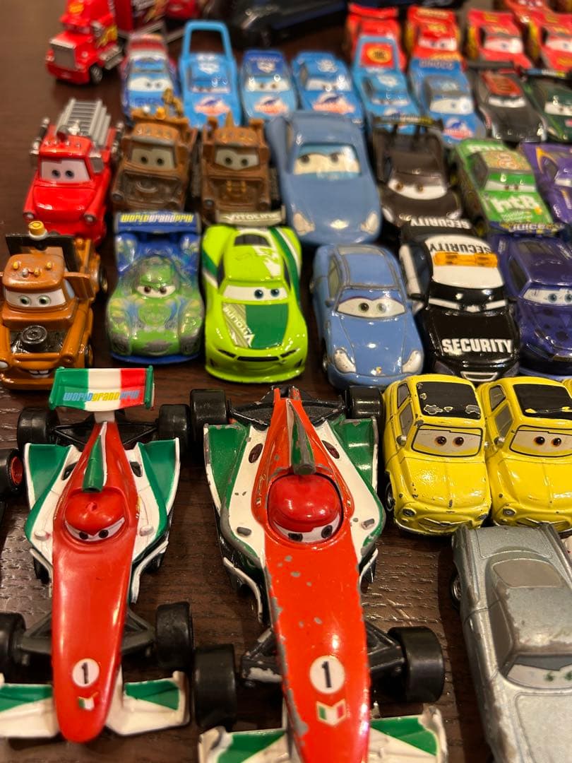 最終値下げ❤︎カーズまとめ売り82台　ブック付き