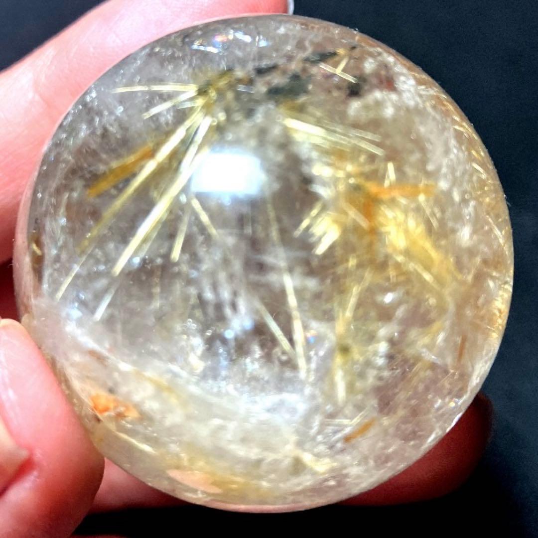 43mm 虹入りゴールドルチルクォーツ　丸玉　スフィア　金針水晶