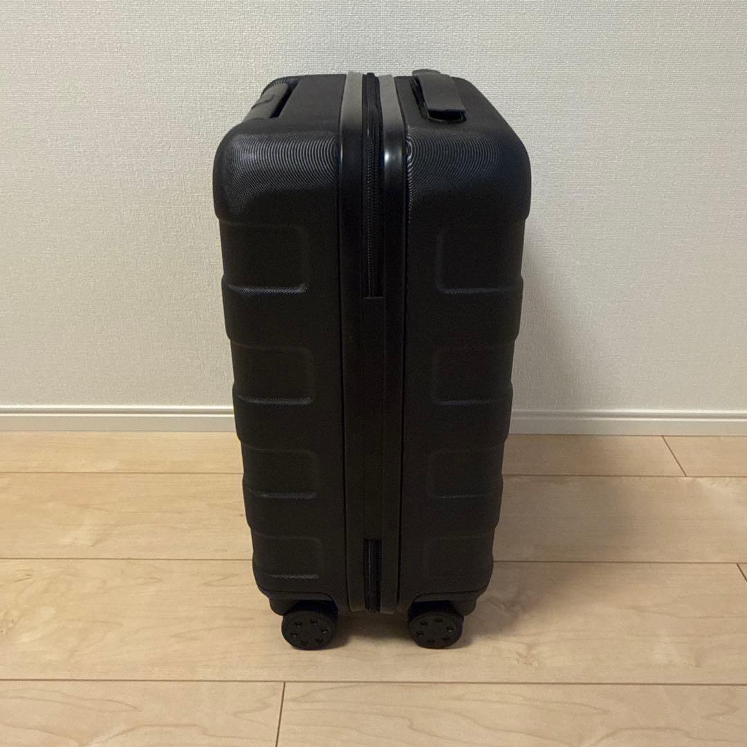 無印良品 バーを自由に調節できる ハードキャリーケース 20L 旅行 ブラック