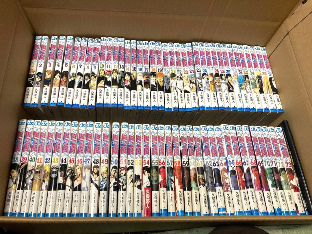 【値下げ!】BLEACH コミック 1〜73巻+映画入場特典+ブックカバーセット