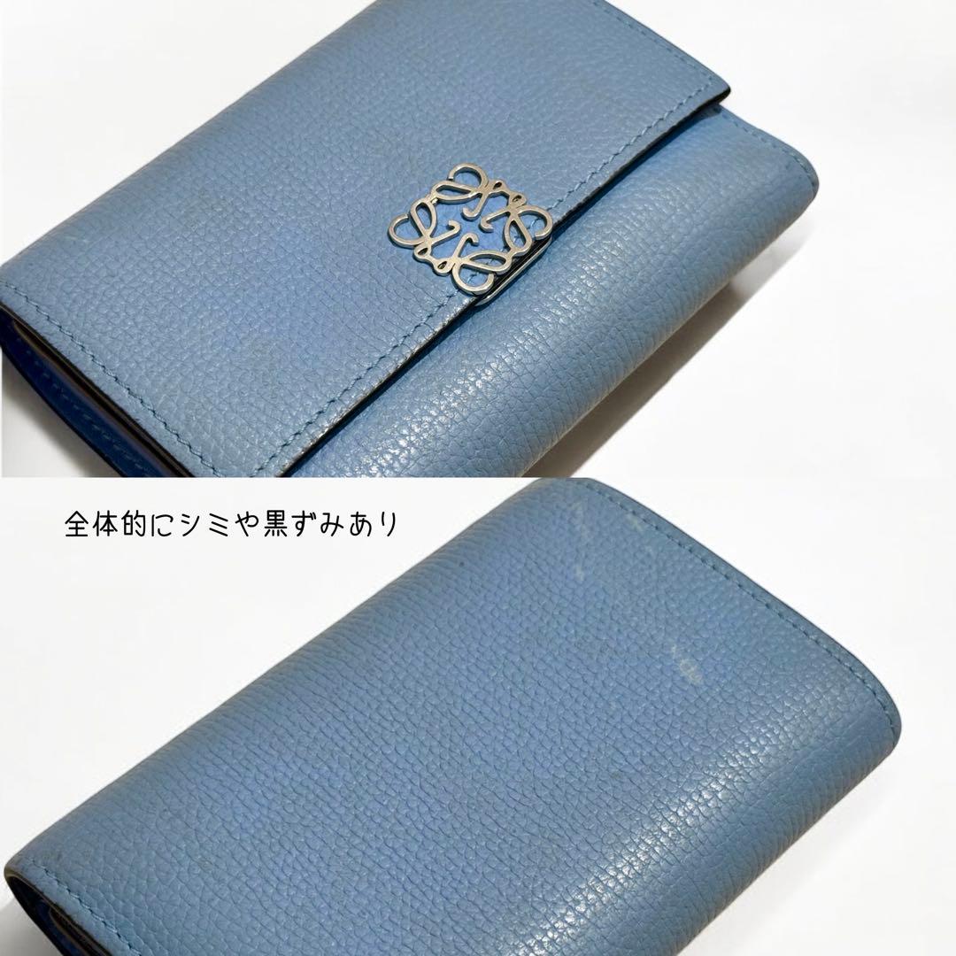 ロエベ三つ折りアナグラム財布