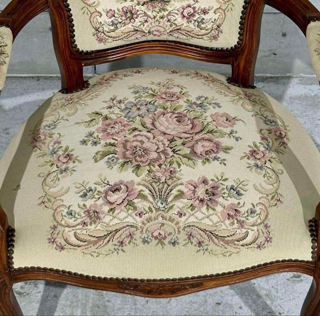 ✦王室気分✦ ロココ調アンティーク 輸入家具 アームチェア サロンチェア　女王様