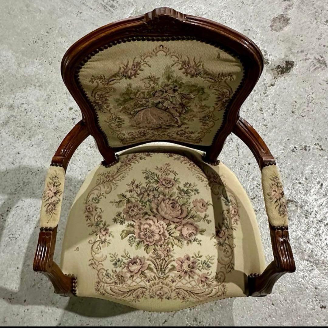 ✦王室気分✦ ロココ調アンティーク 輸入家具 アームチェア サロンチェア　女王様