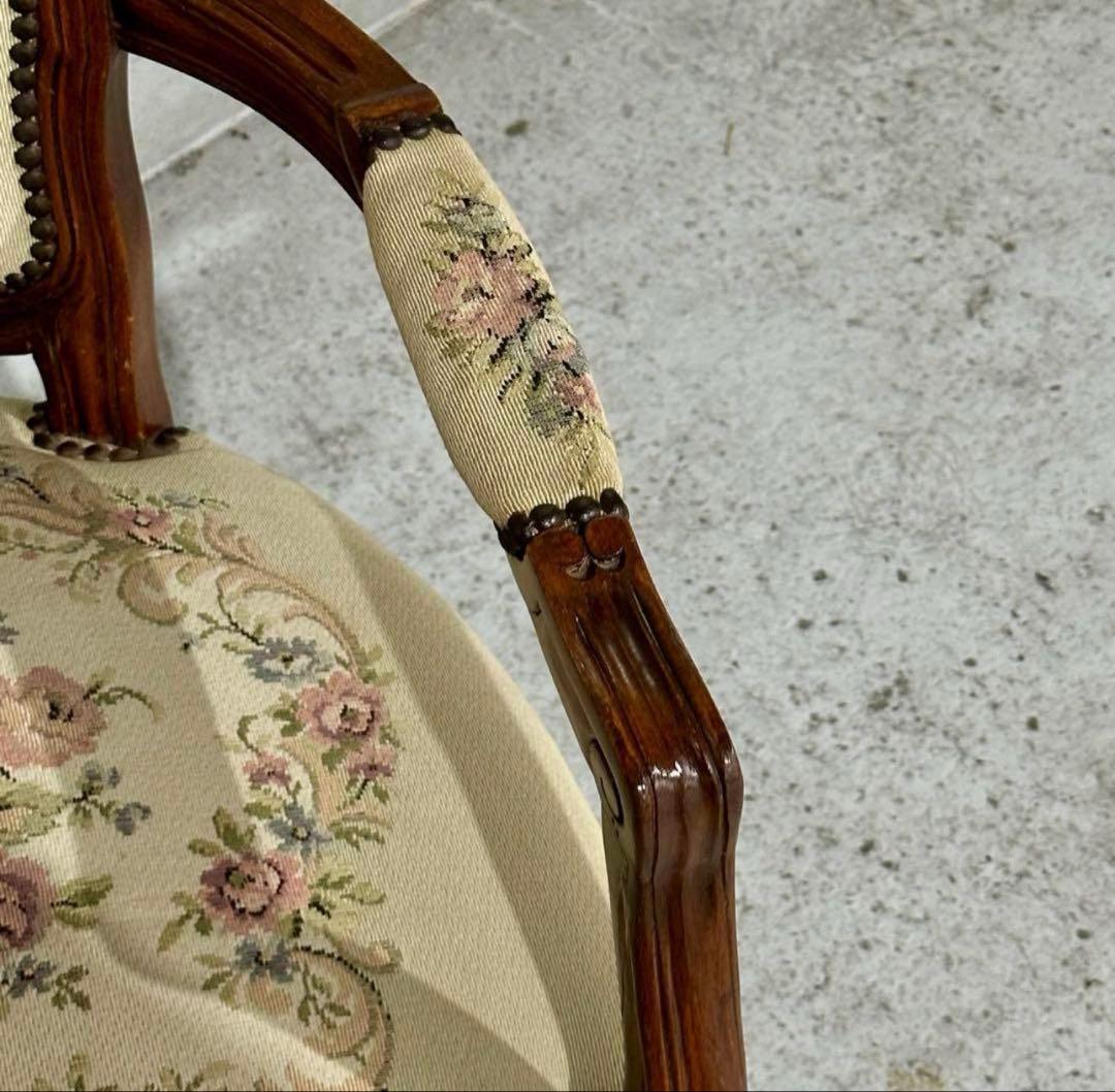 ✦王室気分✦ ロココ調アンティーク 輸入家具 アームチェア サロンチェア　女王様