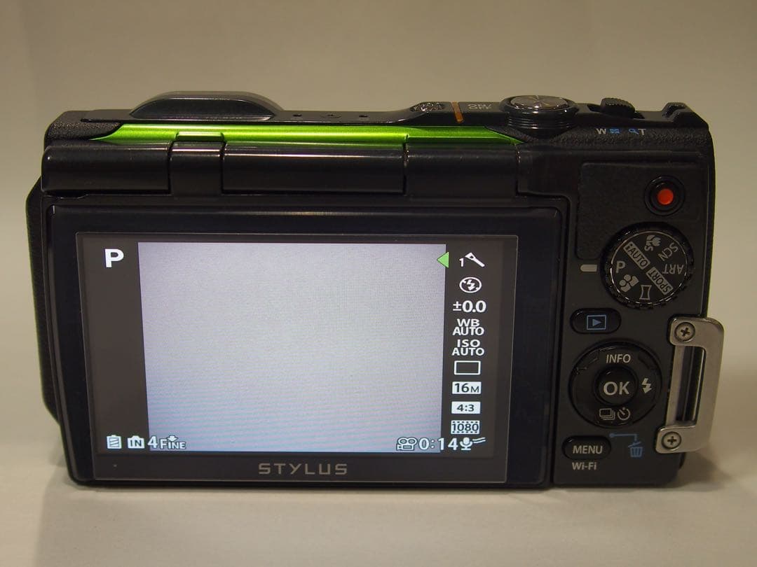 OLYMPUS Tough tg-870コンパクトデジタルカメラ