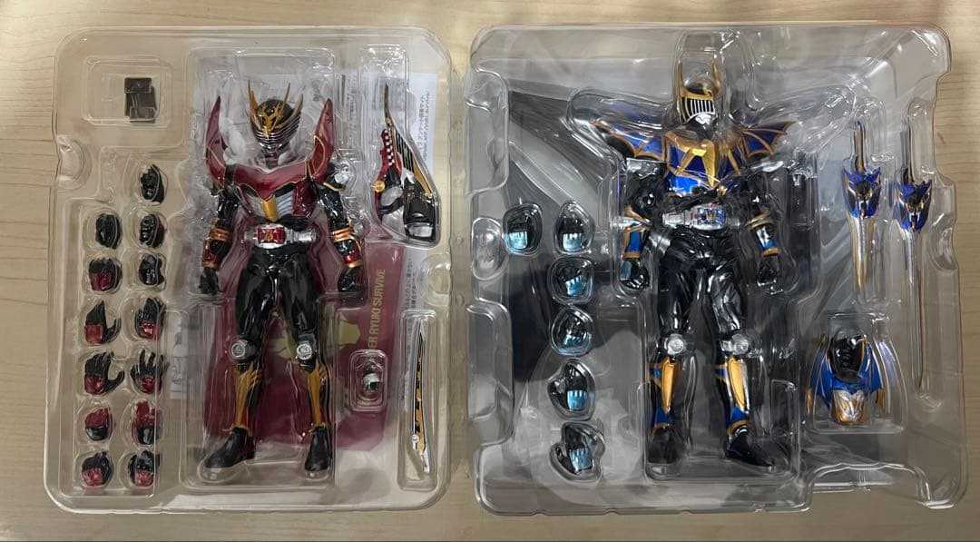 S.H.Figuarts 龍騎サバイブ＆ナイトサバイブ　2体セット　美品