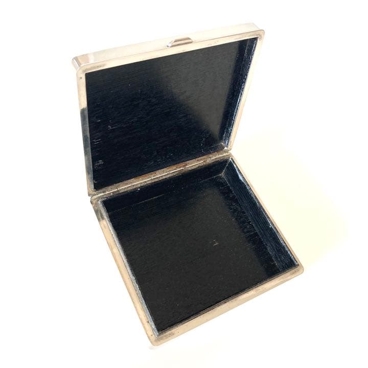 純銀　浮世絵美人画文様　小箱　SILVER970