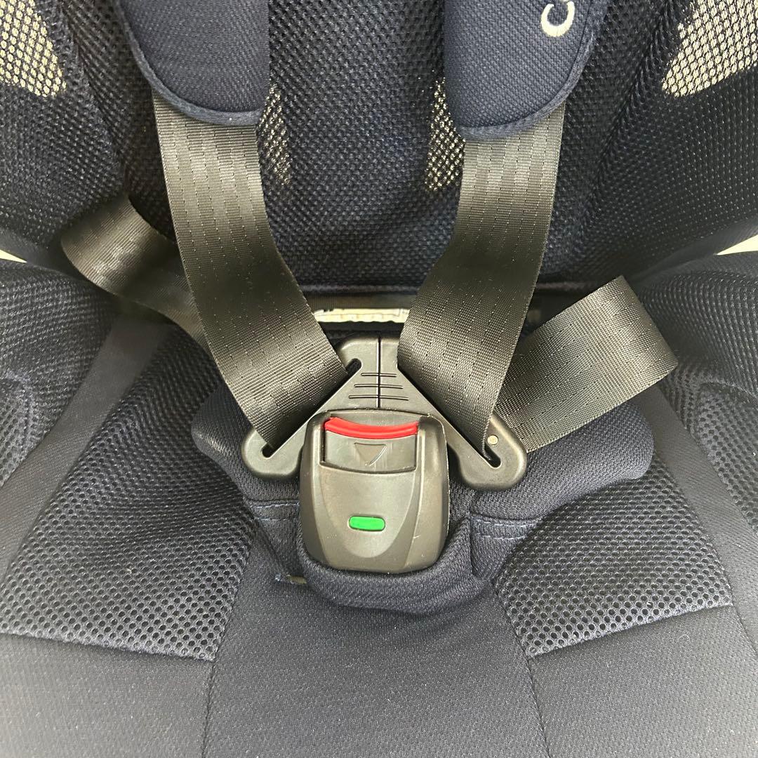 美品 コンビ ジョイトリップ エアスルー GH チャイルドシート ネイビー