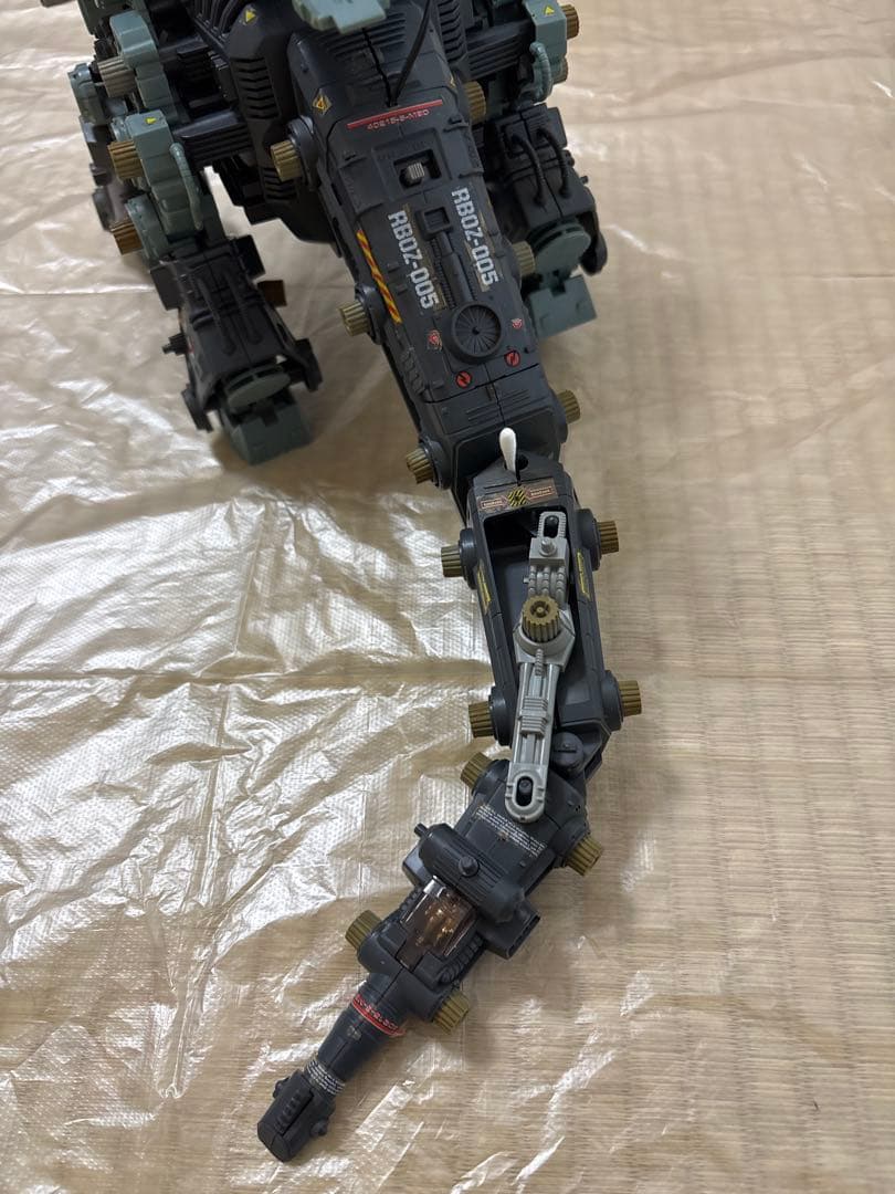 ゾイド　ウルトラザウルス　昭和　初代（ジャンク品）