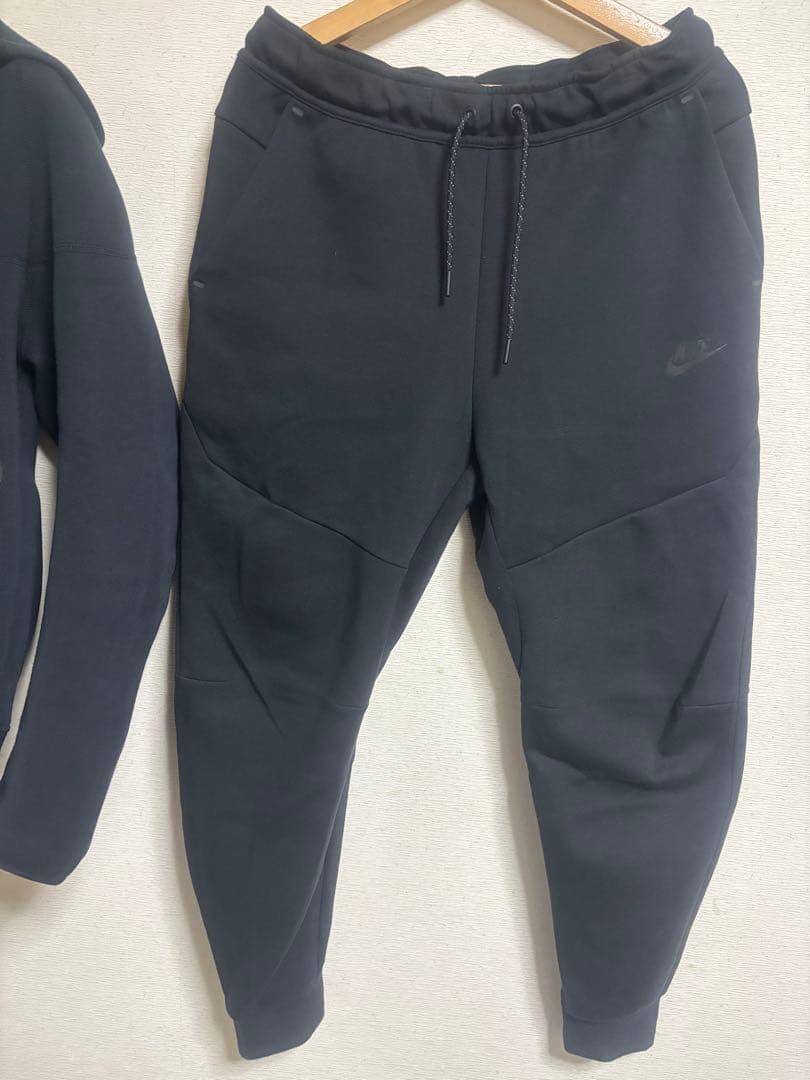 NIKE ナイキ　テックフリース　パーカーM ズボンL ブラック