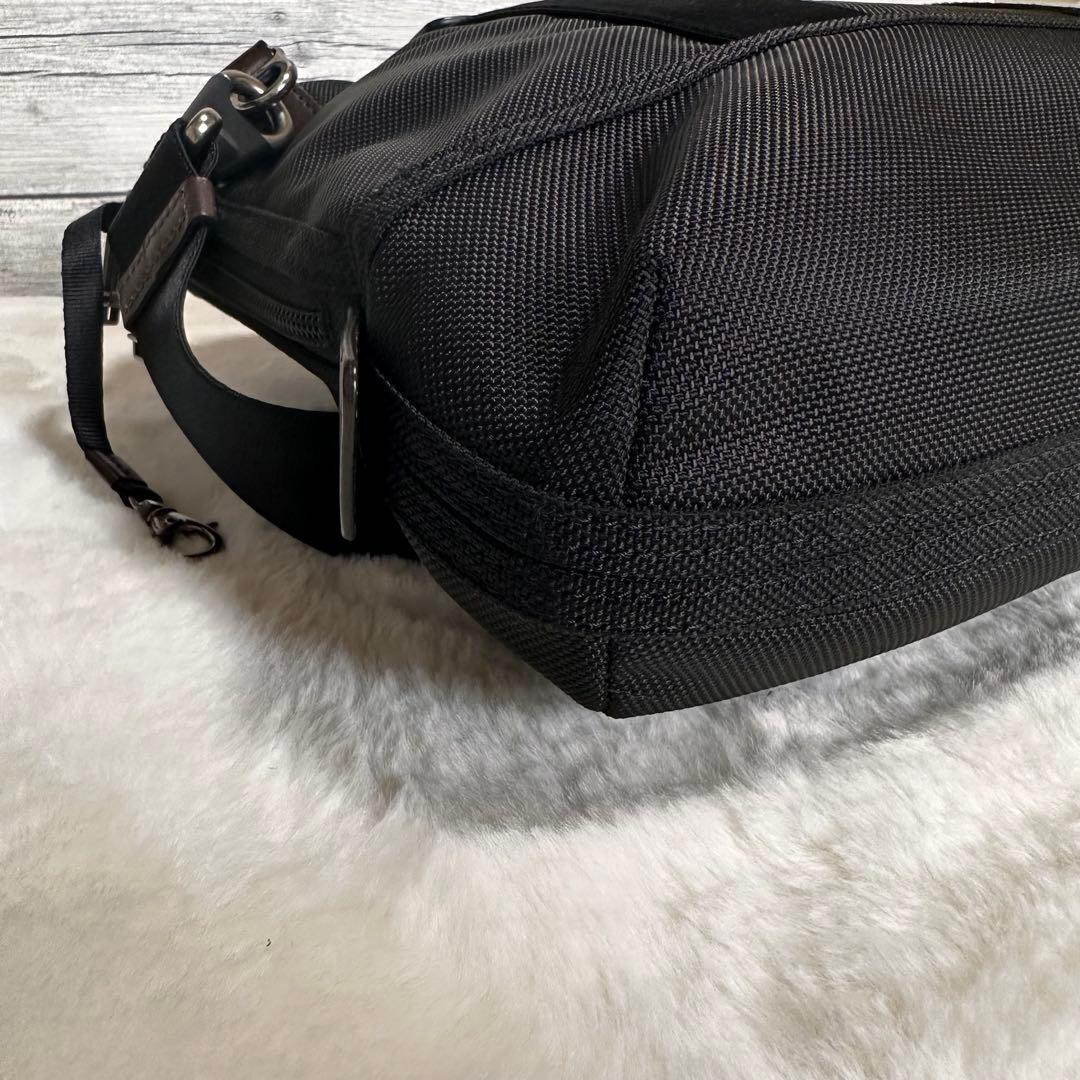 TUMI 22610HKH ビジネスバッグ 2WAY ショルダー付 ブラック