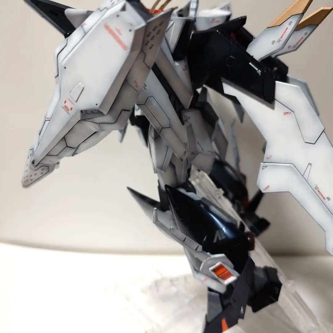 塗装済完成品　クスィーガンダムHGUC　おまけ台座