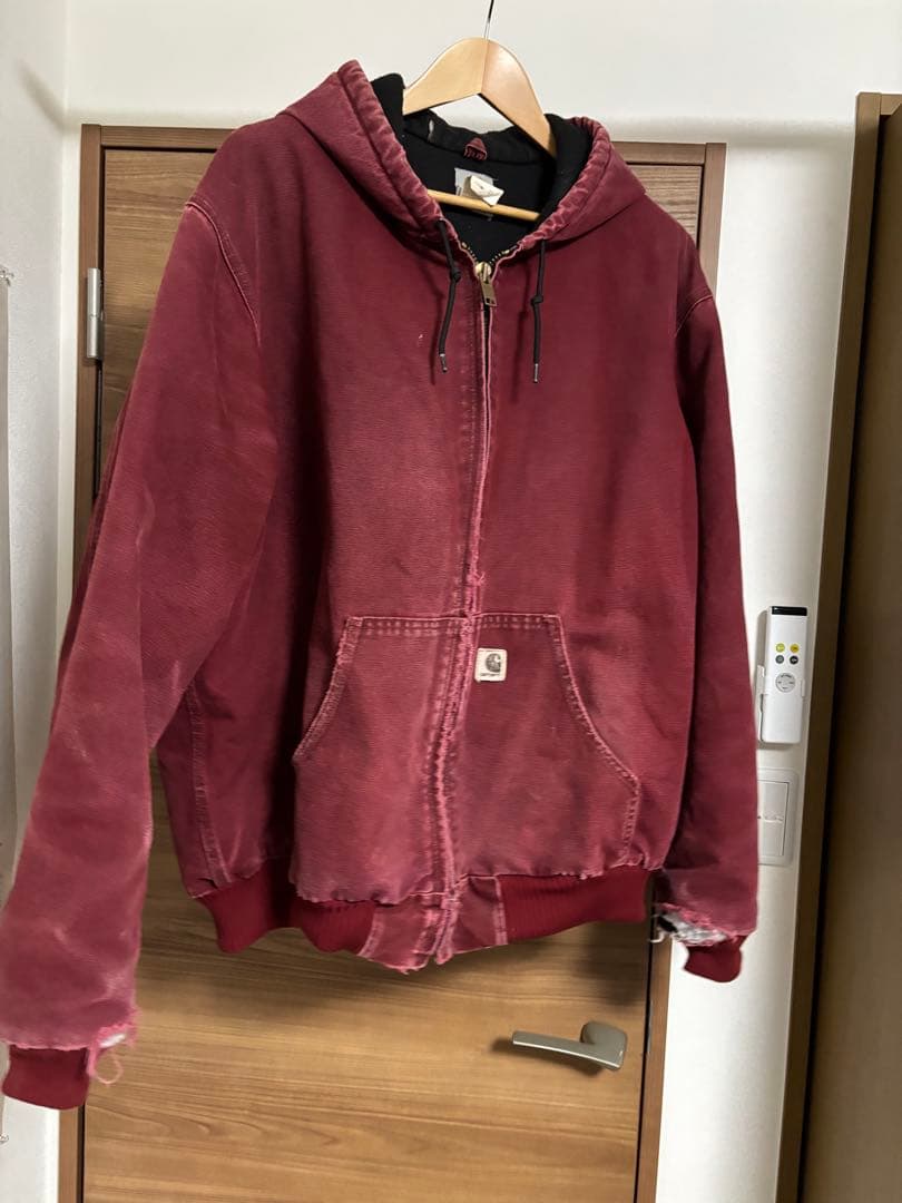 Carhartt 赤 フード付きジャケット