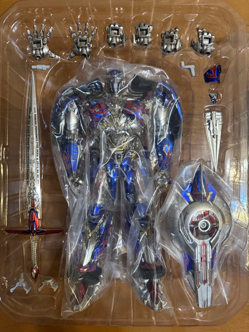 美品 DLX オプティマスプライム 最後の騎士王 threezero スリーゼロ