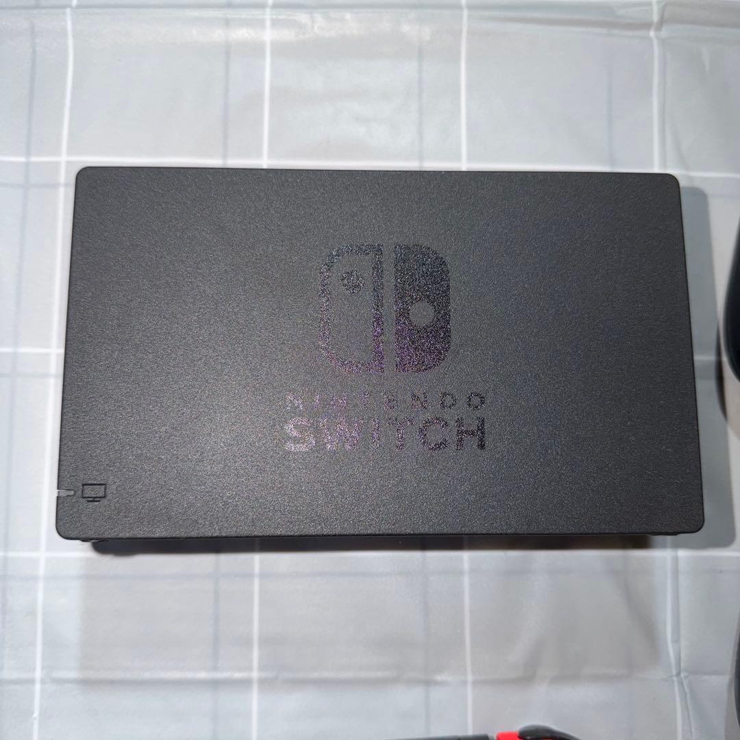 Nintendo Switch グレー/赤 ジョイコン付き　充電器無し