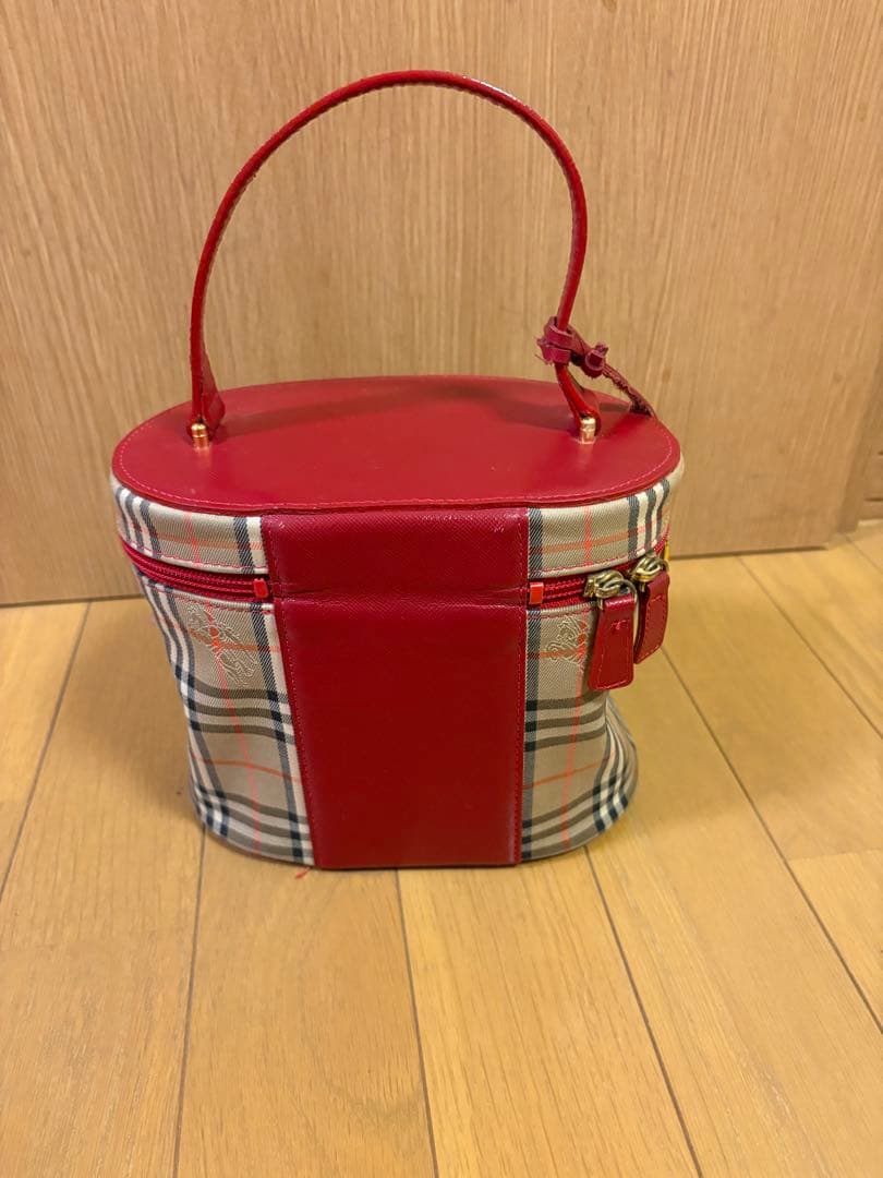 Burberry バニティ　バッグ