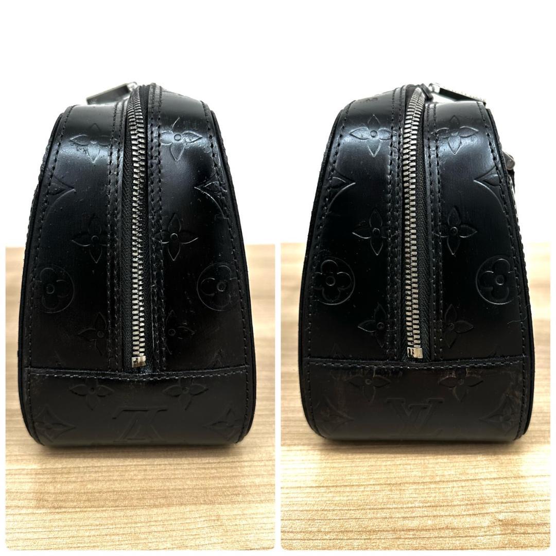 ルイヴィトン　モノグラム・マット　シェルトン　ハンドバッグ