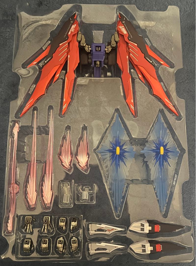 メタルビルド デスティニーガンダム　SOUL RED ver.