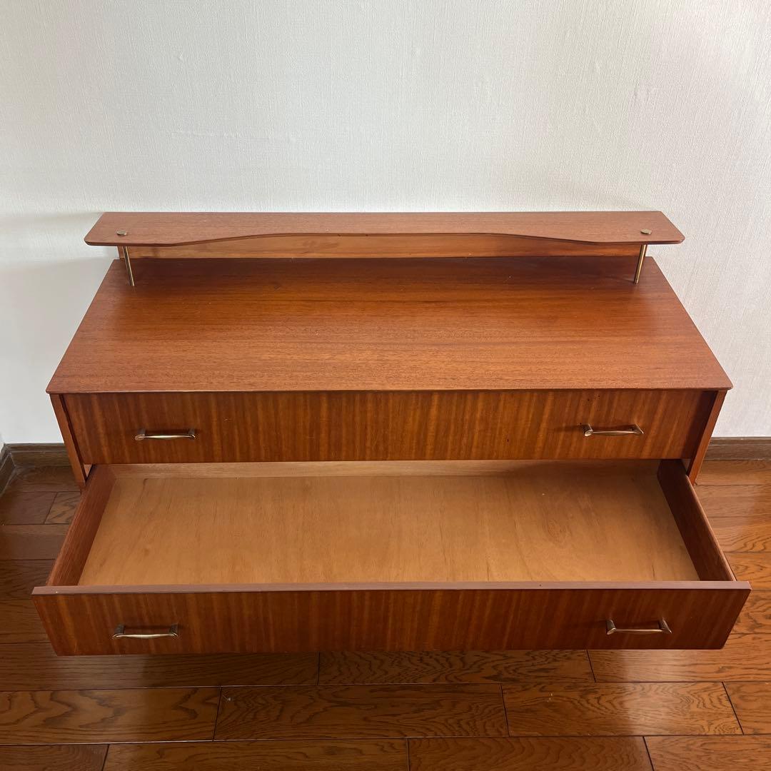 イギリス　ヴィンテージ チェスト　サイドボード