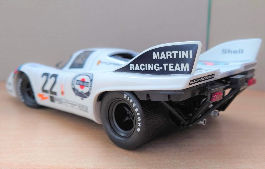 1/18 ポルシェ917K 1971 ル・マン優勝 #22 ノレブ製ミニカー