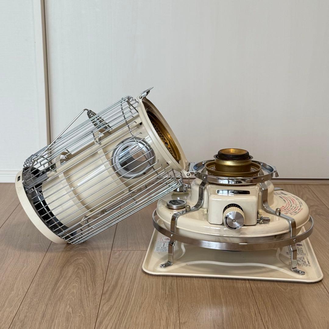 アラジンAladdin BF3911ホワイト 石油ストーブ　2017年製