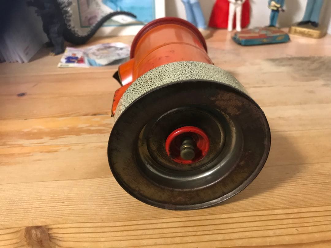 オレンジ色の郵便ポスト型アンティークブリキ