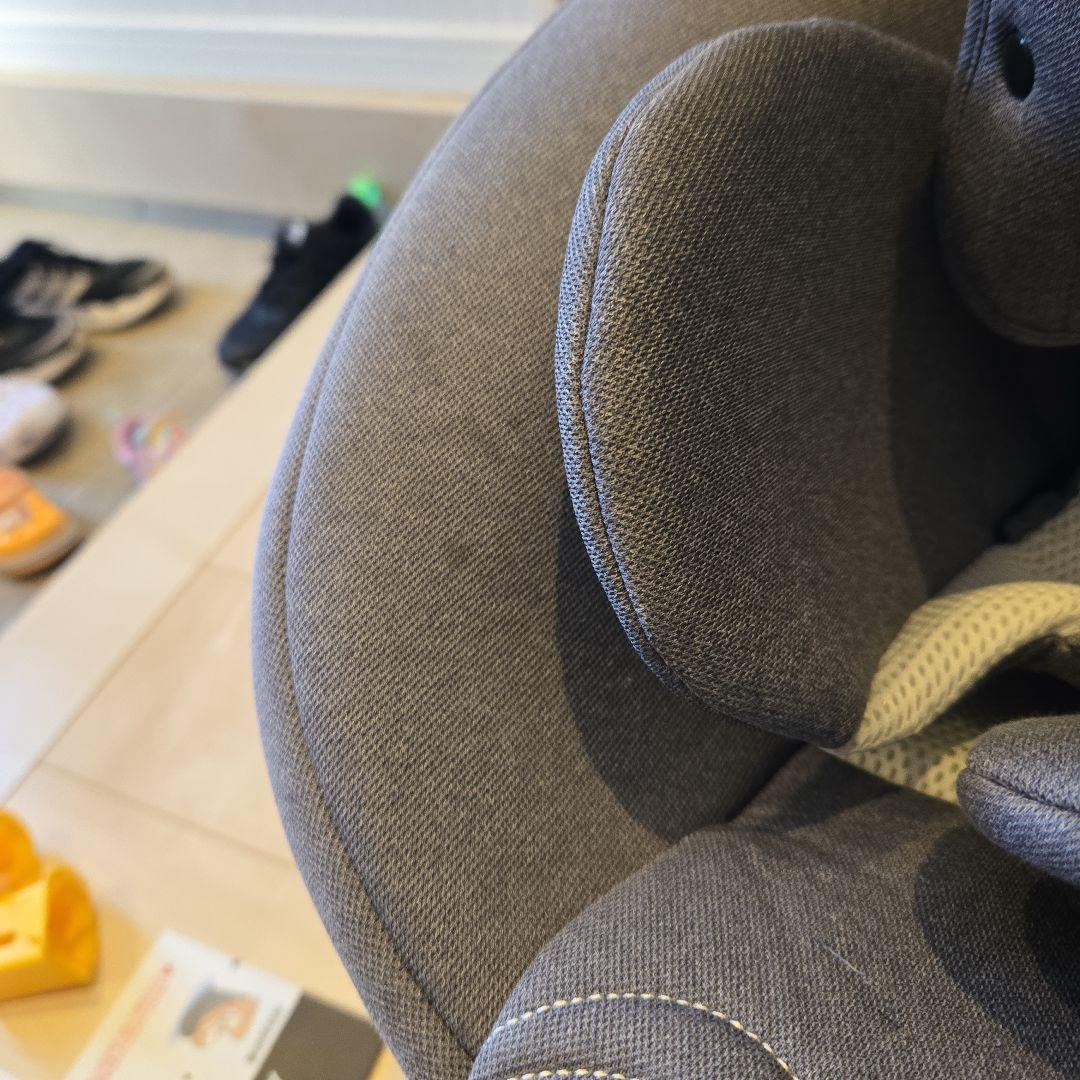 エールべべ クルット5i プレミアム チャイルドシート ISOFIX