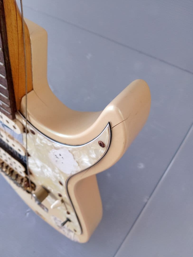 FERNANDES　ギター(あ95)