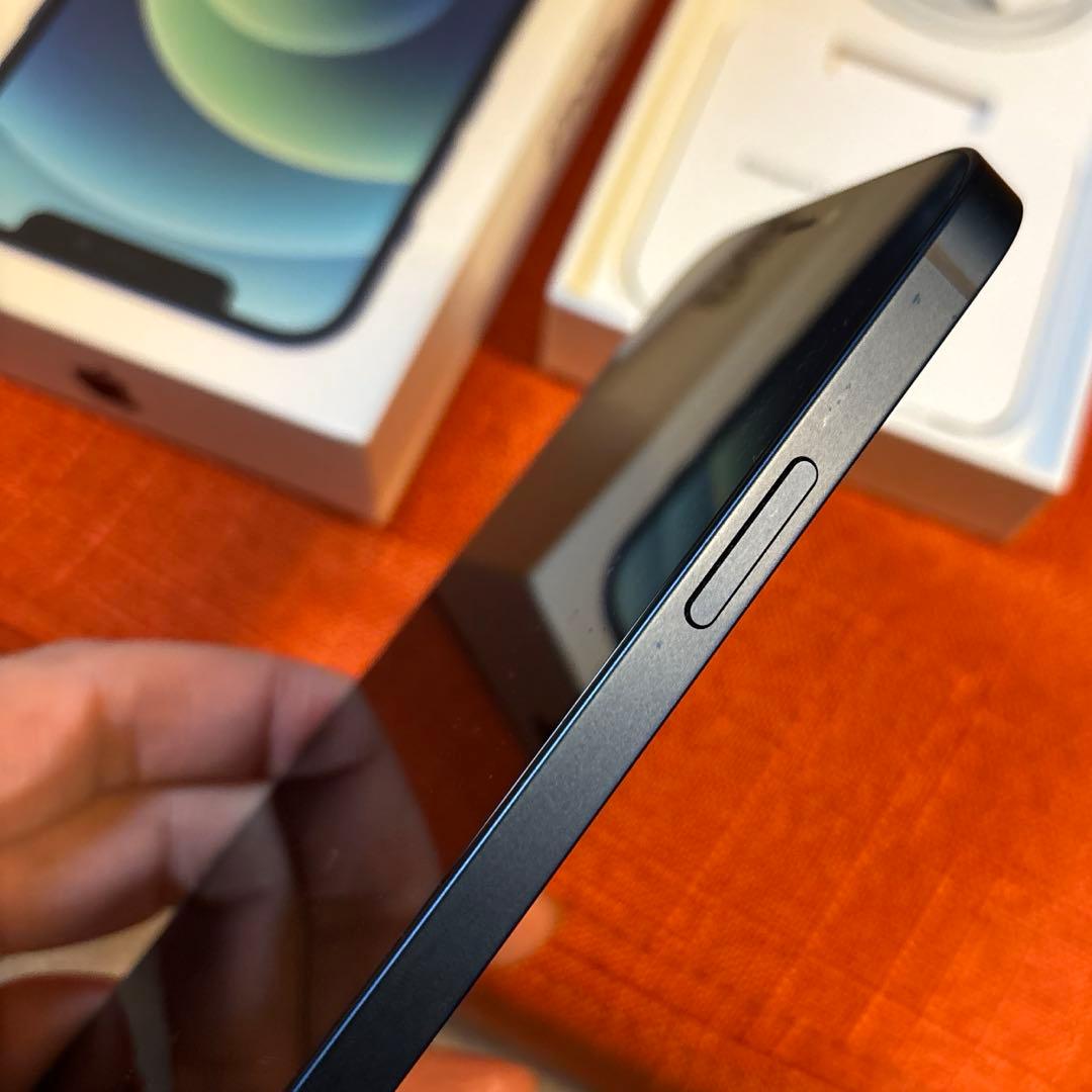 iPhone12 64GB ブルー