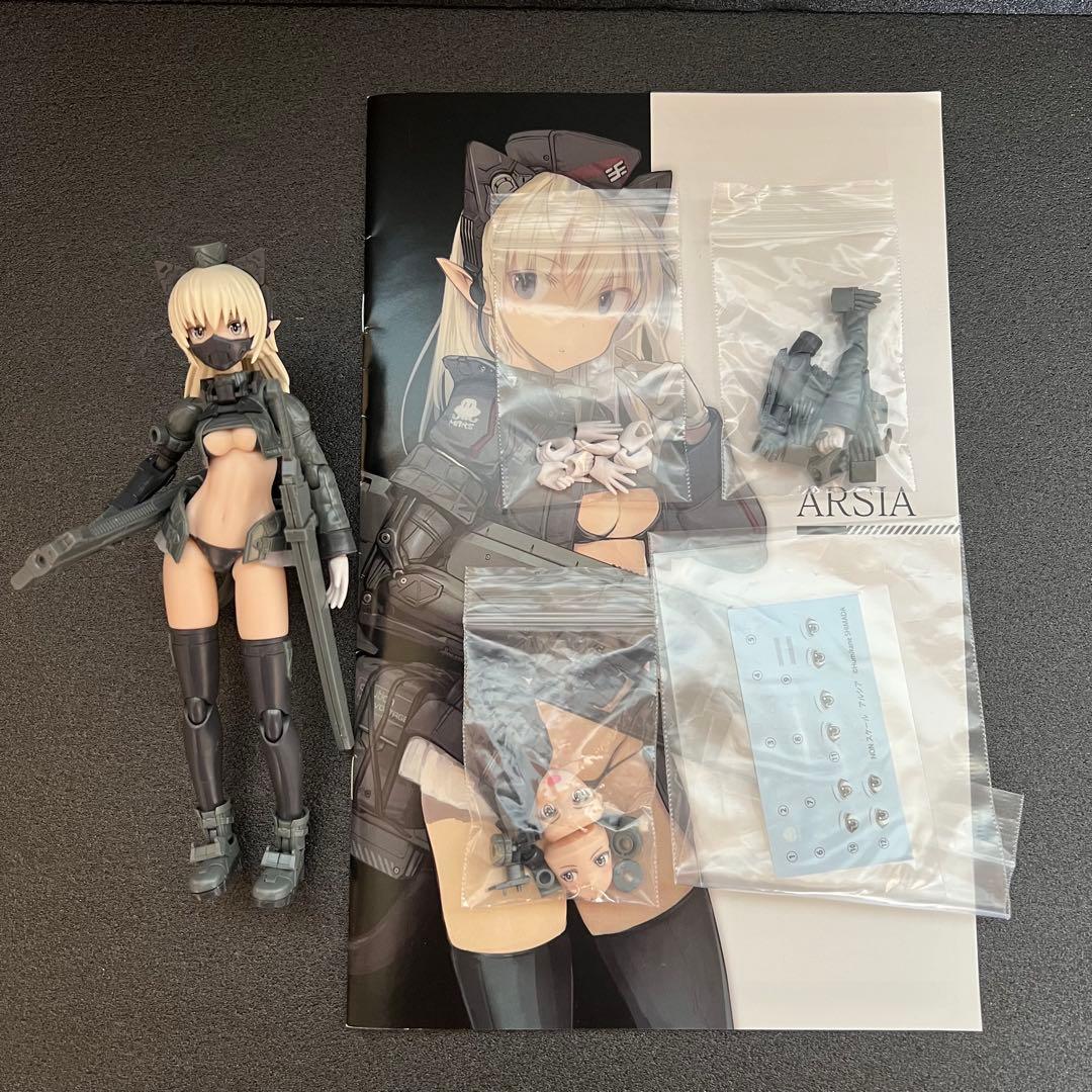 ナ*シ様 コトブキヤ　美プラ素組み完成品3体　まとめ売り　金剛、ドゥルガー、アル