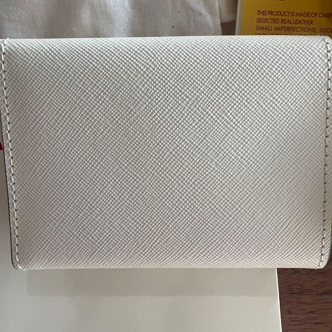 新品未使用 MARNI アイボリー 三つ折り財布