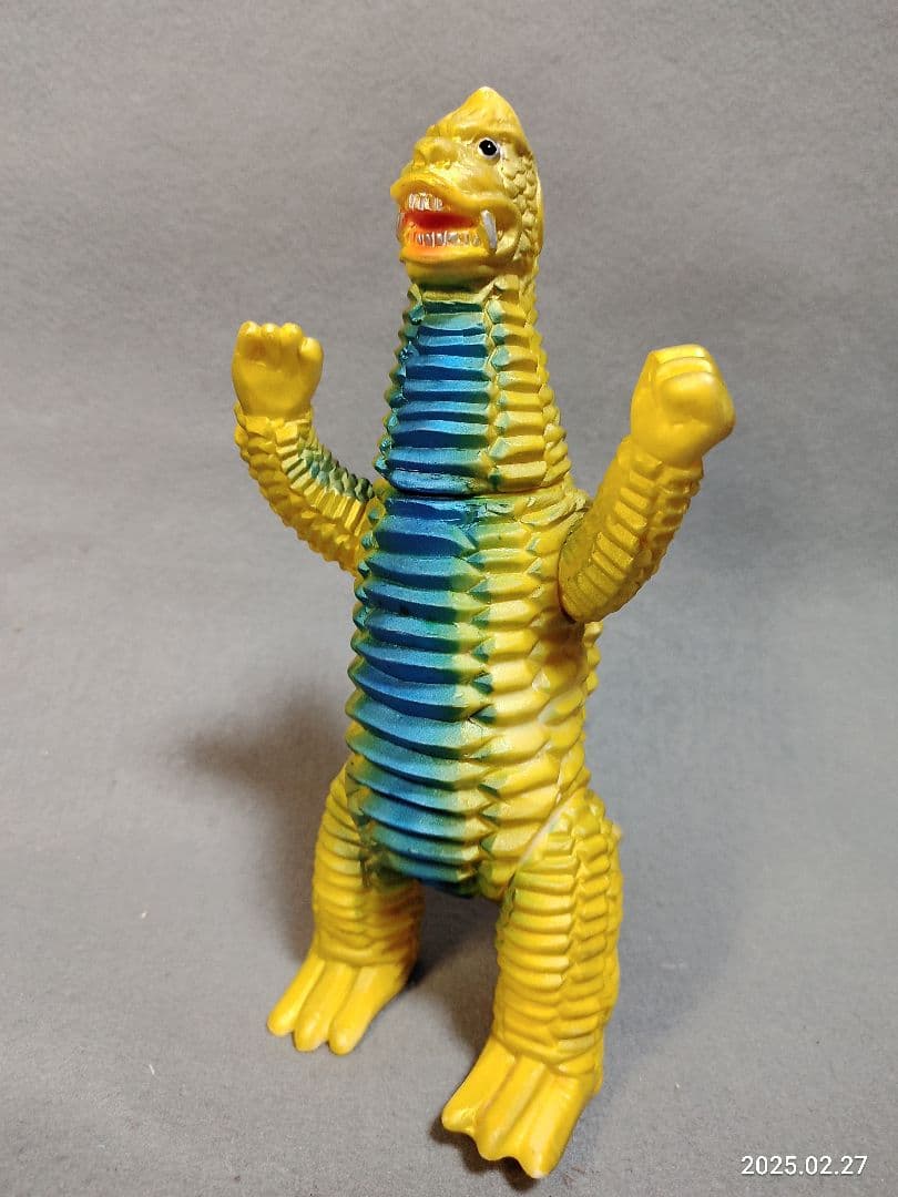 昭和レトロ ブルマァク 怪獣 レッドキング ソフビ