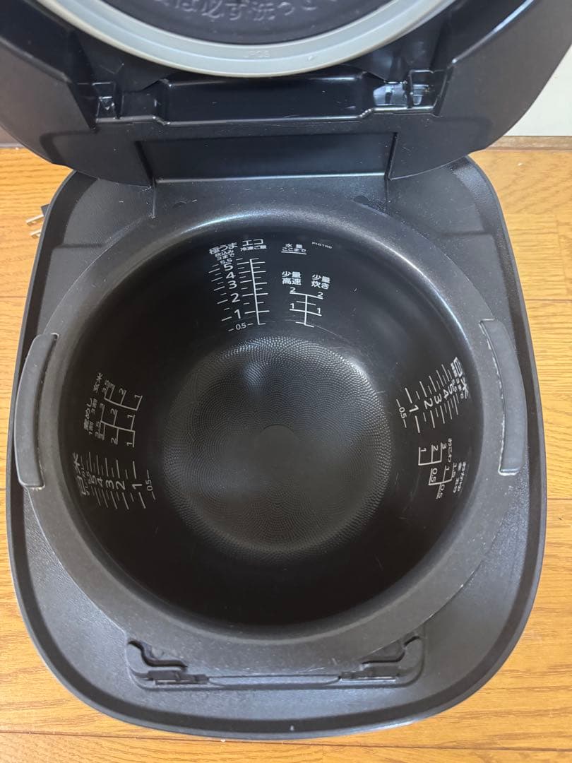 タイガー　圧力IHジャー炊飯器　 JPI-G100 2021年製　5.5合