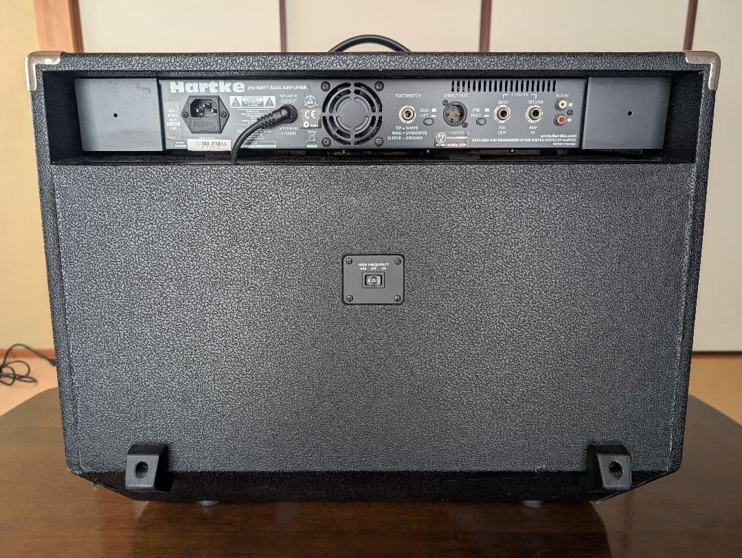 ベース HARTKE HyDrive 210C