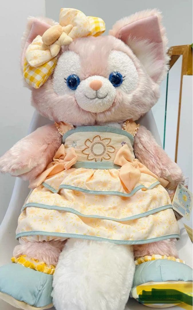セール❣️写真子発送❣️上海ディズニーカラー　リーナベルMサイズぬいぐるみ