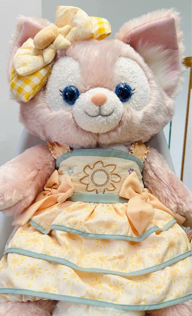 セール❣️写真子発送❣️上海ディズニーカラー　リーナベルMサイズぬいぐるみ