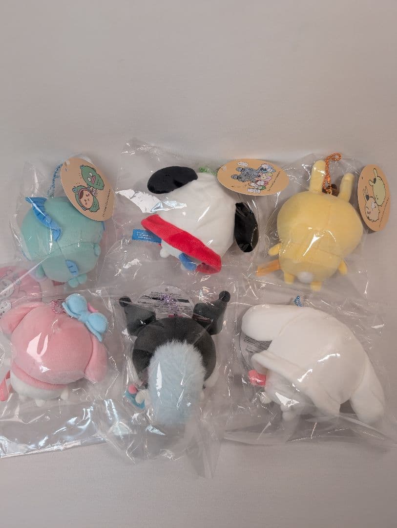 ちいかわ×サンリオ ぬいぐるみキーホルダー 6種セット ぷちミニマスコット