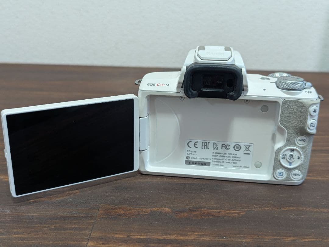 Canon EOS Kiss M ホワイト ダブルレンズ 　美品