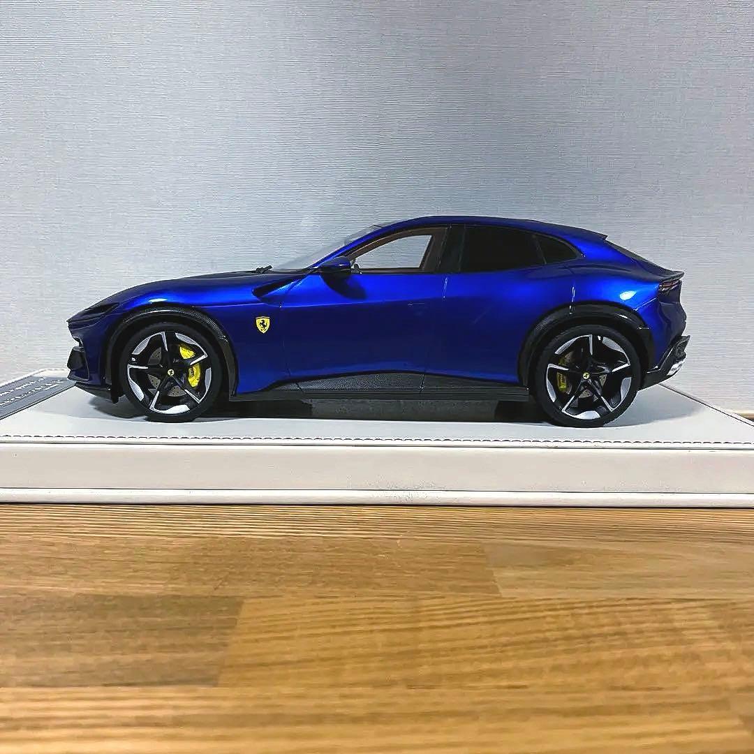 【ミニカー】 AT MODEL 1/18 フェラーリ プロサングエV12 SUV