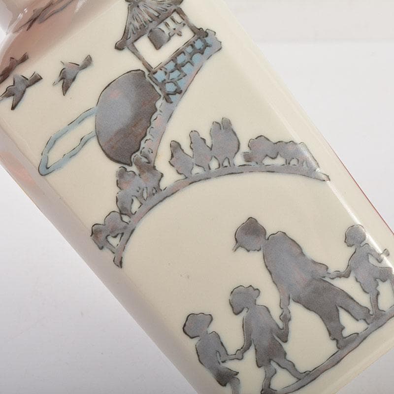 石川県指定無形文化財　九谷焼　武腰潤作　色絵金彩　四季　秋　徳利　N　6839