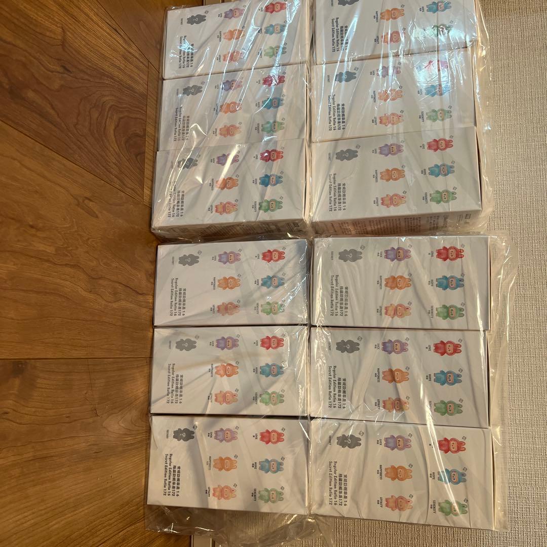 ラブブ エナジー　ぬいぐるみキーホルダー 未開封ピース　12個セット