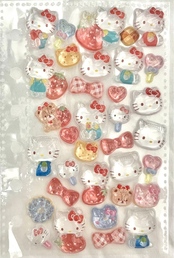 【完成品】ボンボンドロップ　うるちゅるベビー　サンリオ　しずくちゃん　シール帳