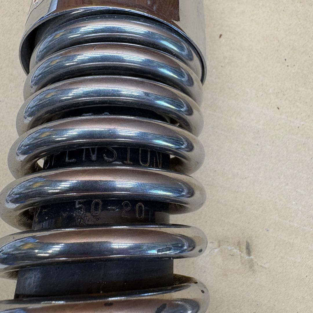 プログレッシブサスペンション リアショック ショベル