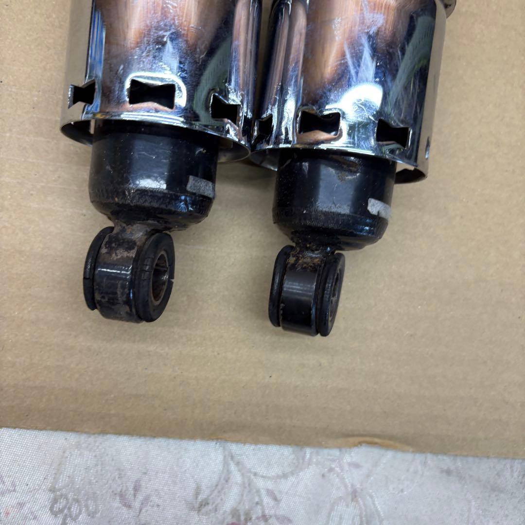 プログレッシブサスペンション リアショック ショベル