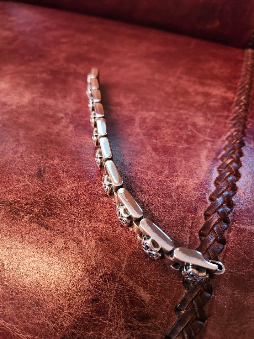 シンズスカルプチャー　シルバーブレスレット　ペリドット装飾