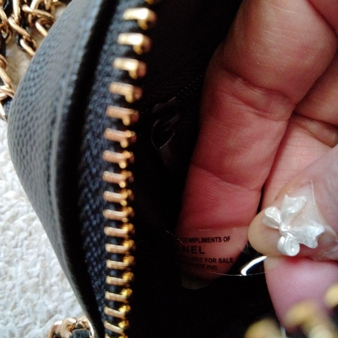 CHANEL ショルダーバッグ ノベルティグッズ 1/3までの出品です!!