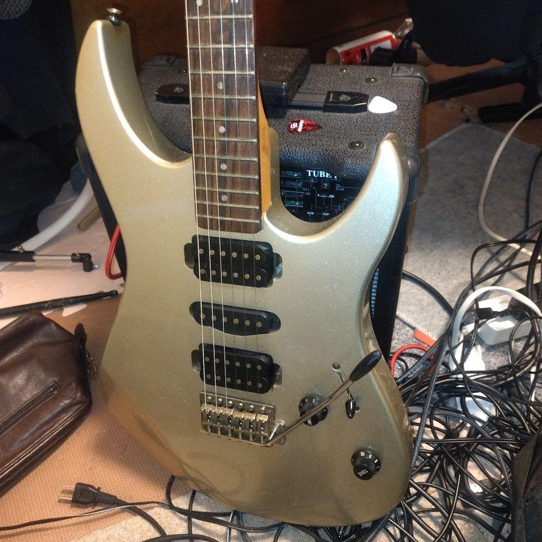 Yamaha エレキギター シルバー