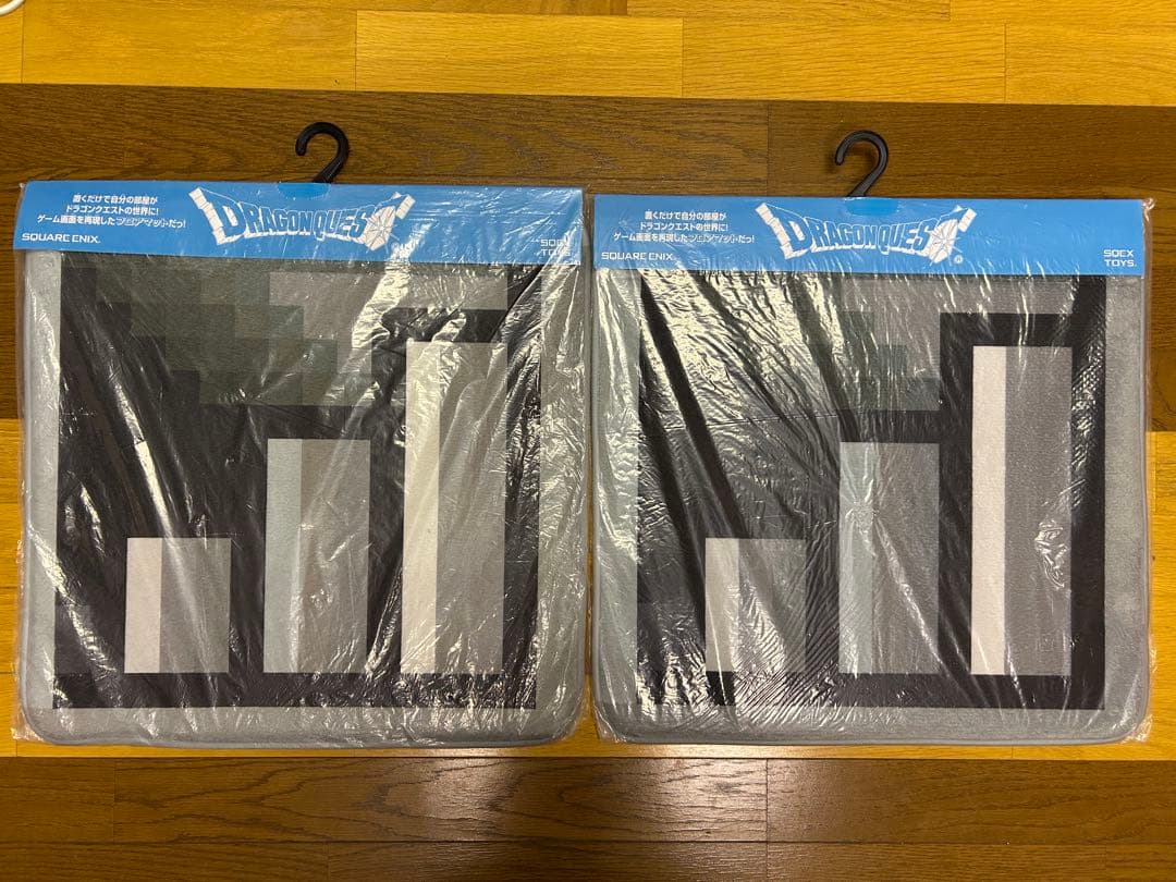 ドラゴンクエスト　フロアマット　「階段」　50cm×50cm 2枚セット